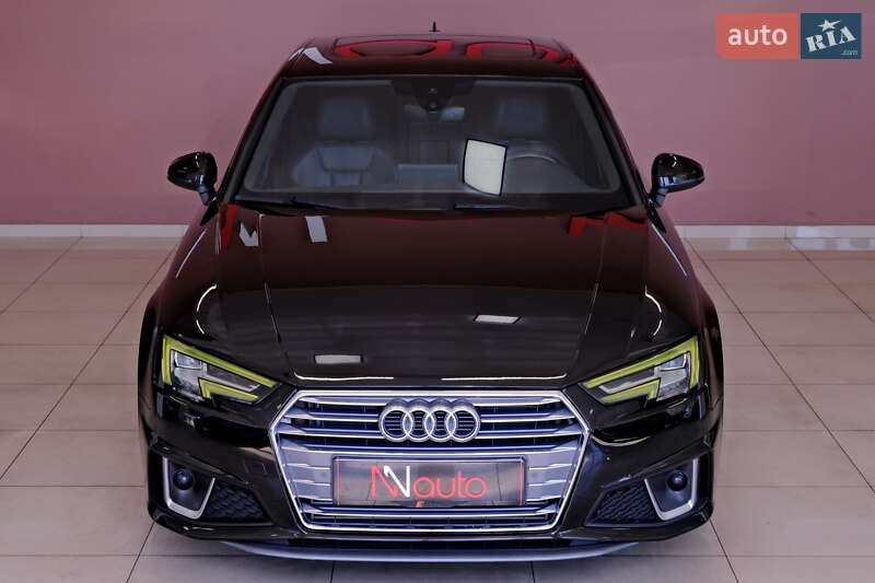 Седан Audi A4 2019 в Одессе