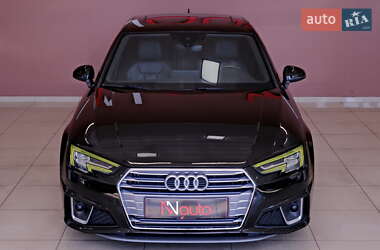Седан Audi A4 2019 в 