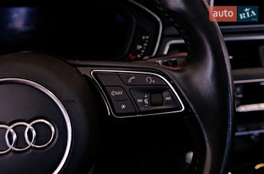 Седан Audi A4 2019 в 
