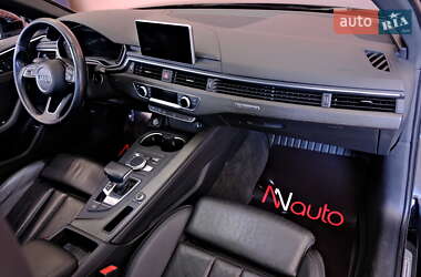Седан Audi A4 2019 в 