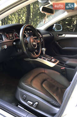 Седан Audi A4 2014 в Ивано-Франковске