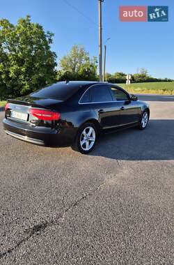 Седан Audi A4 2013 в 