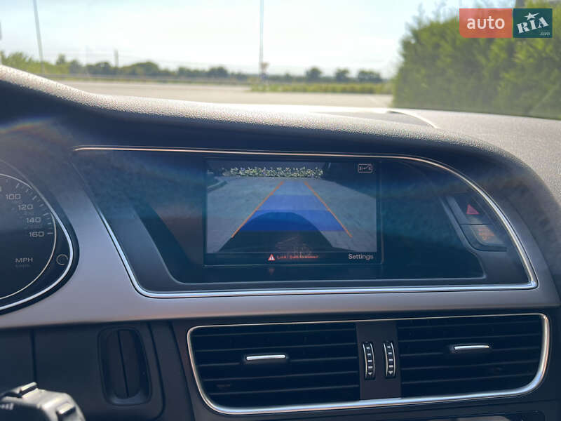 Седан Audi A4 2013 в Виннице