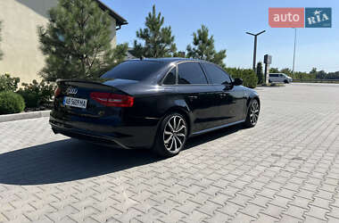 Седан Audi A4 2013 в 