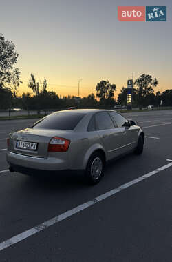 Седан Audi A4 2002 в 