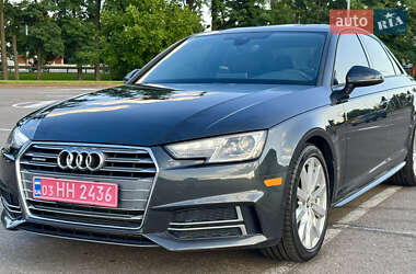 Седан Audi A4 2018 в 