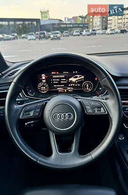 Седан Audi A4 2018 в 