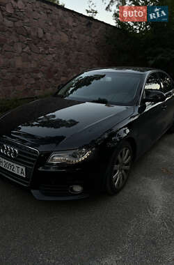 Седан Audi A4 2009 в 