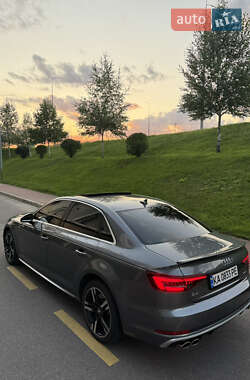 Audi A4 2018 Audi A4 2018