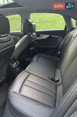 Седан Audi A4 2018 в 