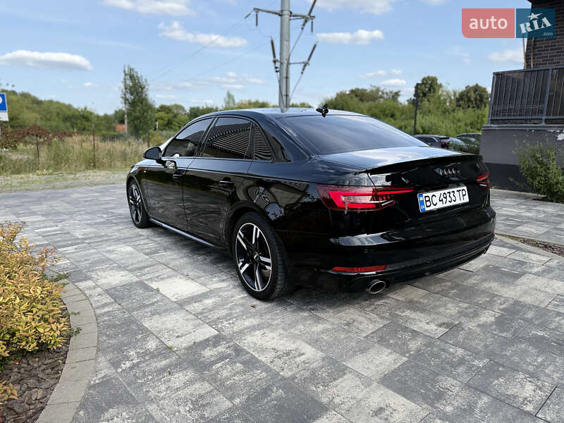 Седан Audi A4 2018 в Львове