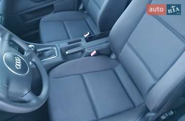 Универсал Audi A4 2003 в 