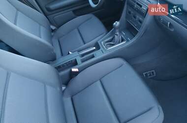 Универсал Audi A4 2003 в 