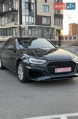 Седан Audi A4 2020 в Киеве