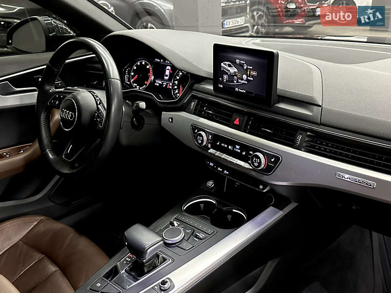 Седан Audi A4 2018 в Харкові