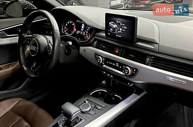 Седан Audi A4 2018 в 