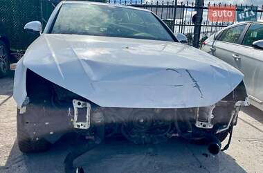 Седан Audi A4 2016 в Киеве