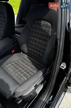 Универсал Audi A4 2014 в 