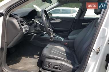 Седан Audi A4 2015 в 