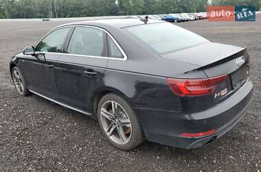 Седан Audi A4 2017 в 
