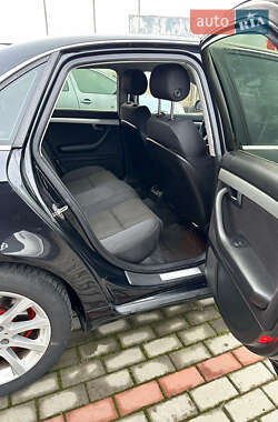 Седан Audi A4 2005 в 