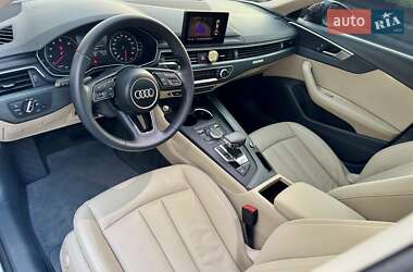 Седан Audi A4 2016 в 