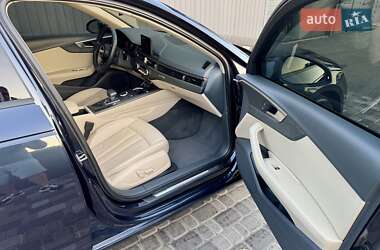 Седан Audi A4 2016 в 