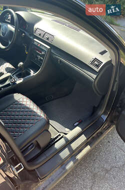 Универсал Audi A4 2004 в 