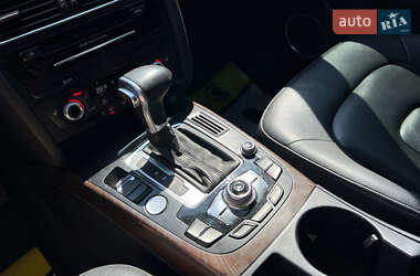 Седан Audi A4 2015 в 