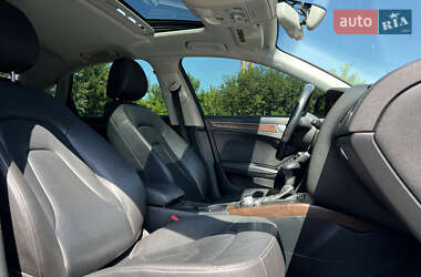 Седан Audi A4 2015 в 
