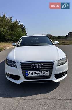 Седан Audi A4 2012 в Тульчине