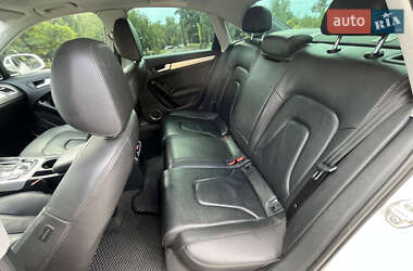 Седан Audi A4 2015 в 