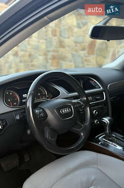 Седан Audi A4 2012 в 