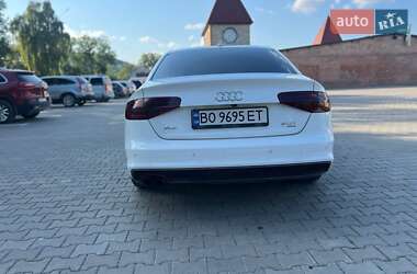 Седан Audi A4 2013 в 