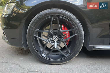 Седан Audi A4 2013 в 