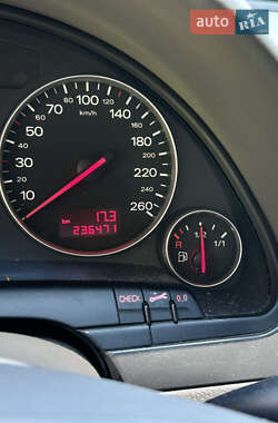 Универсал Audi A4 2002 в 
