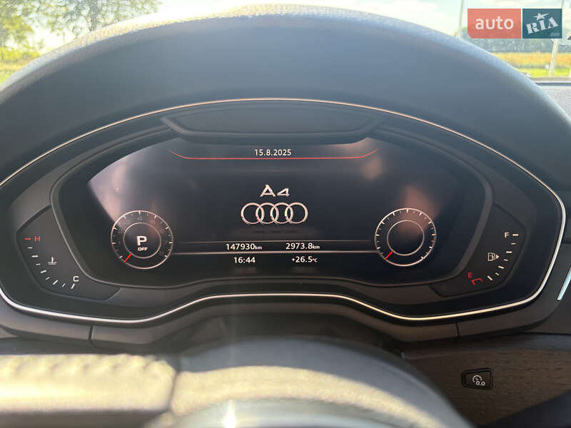 Седан Audi A4 2018 в Киеве