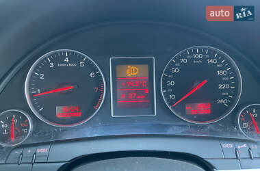 Седан Audi A4 2002 в 