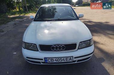Седан Audi A4 1996 в Нежине