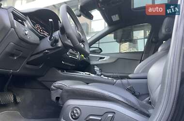 Седан Audi A4 2019 в 
