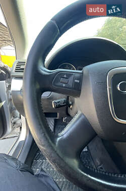 Универсал Audi A4 2003 в 