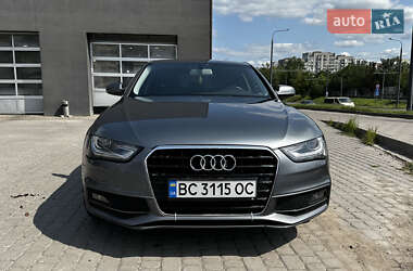 Седан Audi A4 2013 в Львові