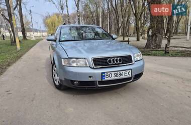Седан Audi A4 2001 в 