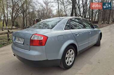 Седан Audi A4 2001 в 