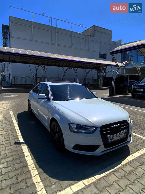 Audi A4 2012