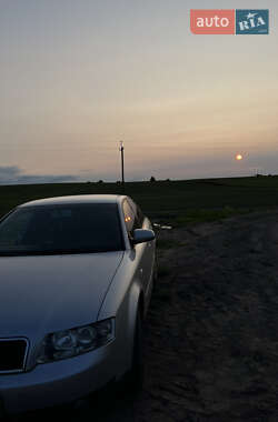 Седан Audi A4 2002 в 