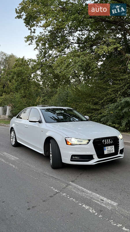 Седан Audi A4 2014 в Полтаве
