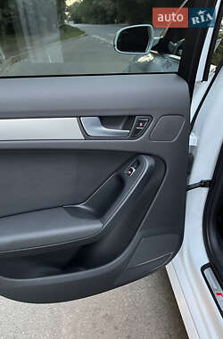 Седан Audi A4 2014 в 