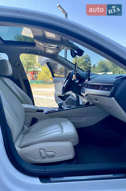 Седан Audi A4 2016 в 