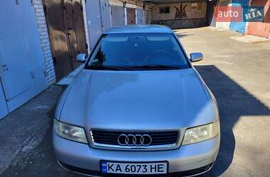 Седан Audi A4 1999 в 